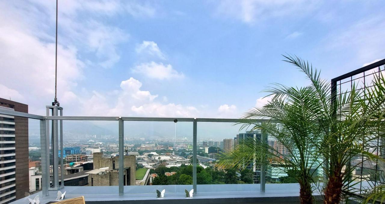 V Grand Hotel, A Member Of Radisson Individuals Medellín Exterior foto